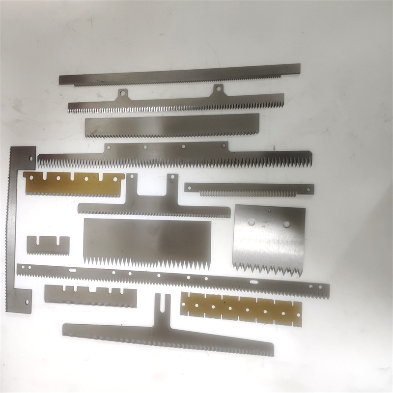 Industrial-Grade High-Carbon Steel Precision-Serrated Edge Wear-Resistant Rust-Proof Packaging Machine Slitting Blade