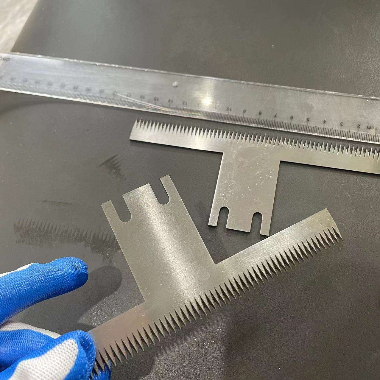 Sealing Jaws Packaging Machine Knife High-speed Steel Tooth Blade Cutting Blades for Packaging Equipment