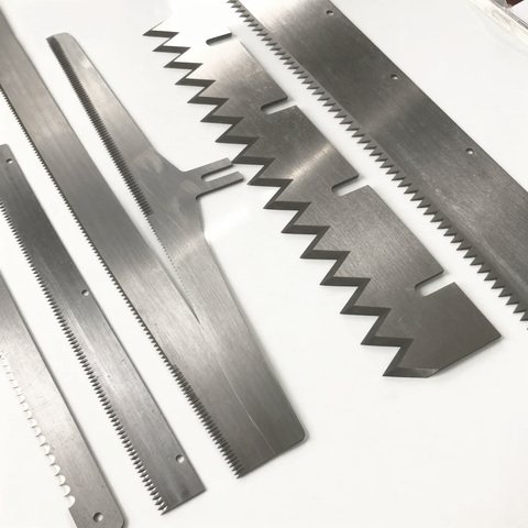 High Toughness Cr12MoV Alloy Serrated Edge Knife For Snack Food Pouch Packaging Cutting Machine