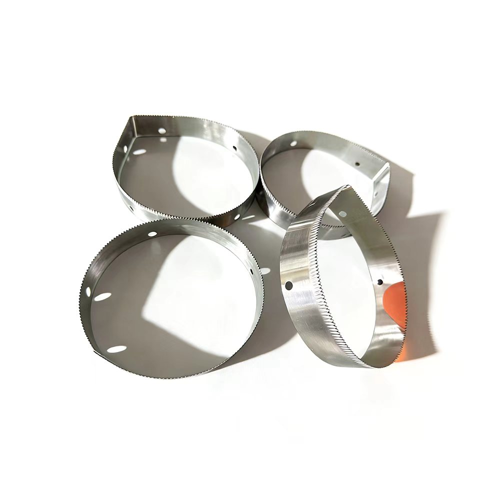 High Quality 2026 Toothed Blade Industrial Blade Zigzag Knife Long Serrated Film Perforating Blade for Packaging in Best Price