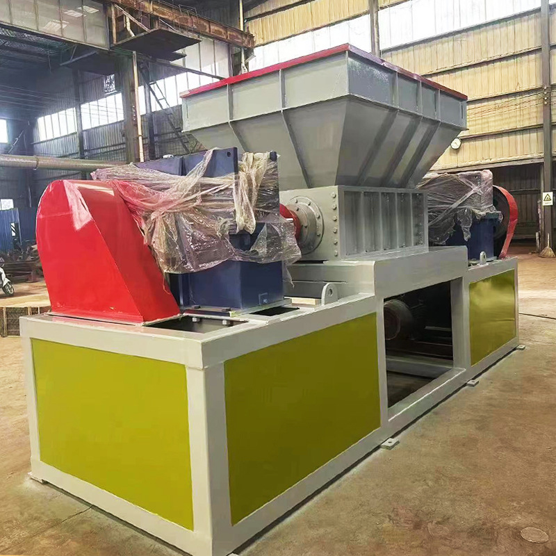Heavy Duty Industrial Shredder with Blades for Hard Plastic and Rubber Block Crushing