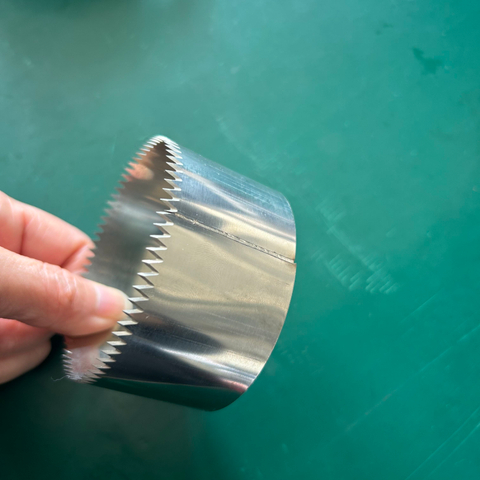 Stainless Steel Serrated Edge Tray Sealing Blade Industrial Grade Circular Punch Knife for Food Tray Sealing and Film Cutting